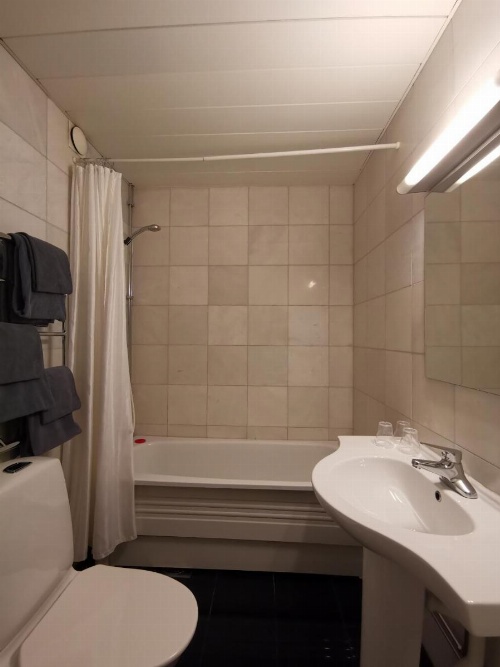 Crystal Plaza Hotel image 9