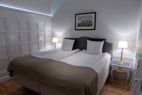 Crystal Plaza Hotel image 30