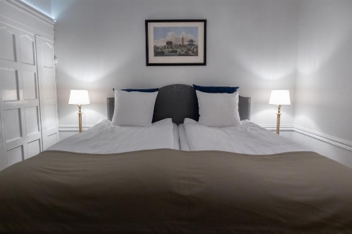 Crystal Plaza Hotel image 31