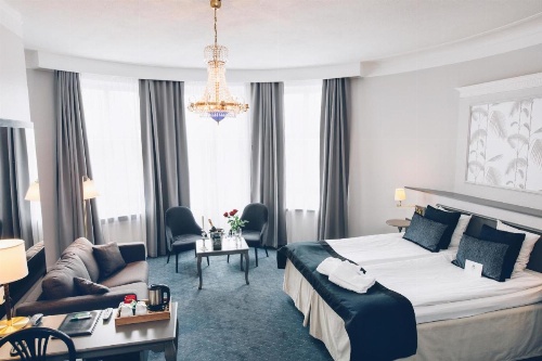 Crystal Plaza Hotel image 37